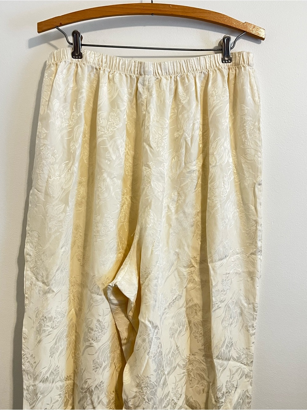 Vintage Private Luxuries 100% Silk Pajama Set Ivory Floral Jacquard Lounge Luxe - Picture 12 of 13